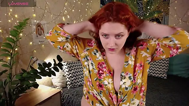 Dexy Red online show from March 2, 11:00 pm