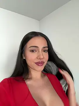 Snapshot of Rileysim88 chatting on February 3, 8:35 am Rileysim88 online show from February 3, 8:35 am