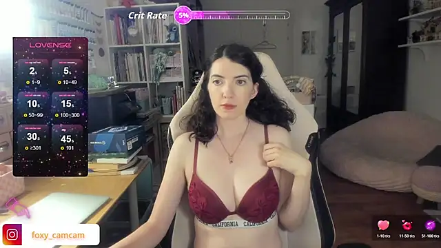 Snapshot of Foxy_c chatting on June 12, 8:30 pm Foxy c online show from June 12, 8:30 pm