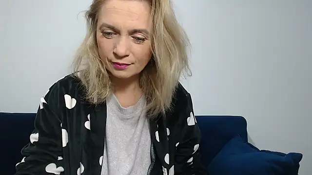 MysticCreature online show from December 30, 5:15 am