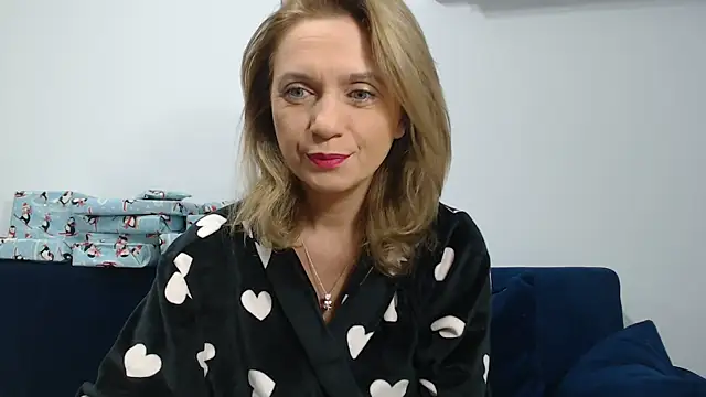 MysticCreature online show from December 22, 4:20 am