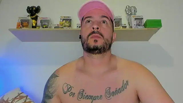 Snapshot of camilo_restrepo21 chatting on April 21, 2:04 am camilo restrepo21 online show from April 21, 2:04 am