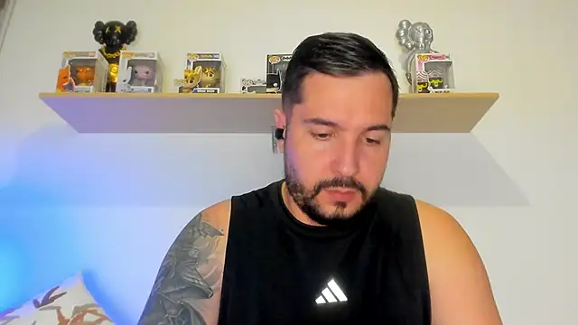 Snapshot of camilo_restrepo21 chatting on May 26, 11:34 pm camilo restrepo21 online show from May 26, 11:34 pm