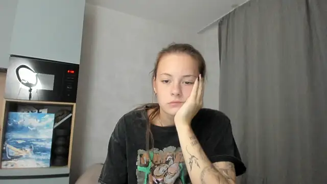 why again me online show from September 13, 6:40 pm