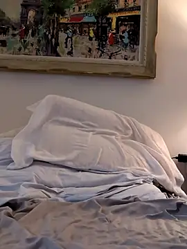 Snapshot of Smallpeniss69 chatting on February 4, 7:36 am Smallpeniss69 online show from February 4, 7:36 am