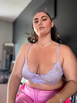 lovely beast online show from April 30, 4:46 pm
