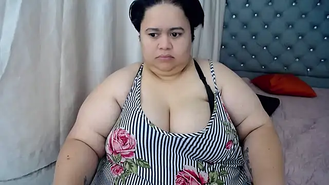 hotlesby4uxxx online show from January 15, 12:09 am