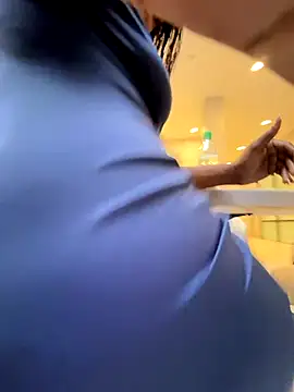   Nessa   online show from December 21, 1:18 pm