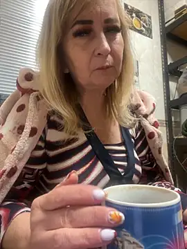 Irina2909xh online show from October 1, 3:29 pm