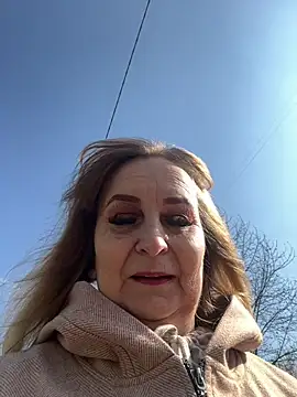 Irina2909xh online show from April 13, 12:32 pm