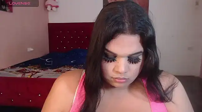 Snapshot of kami_hot_ts chatting on December 8, 5:39 am kami hot ts online show from December 8, 5:39 am