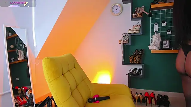 Ashley leon  online show from February 13, 1:29 pm