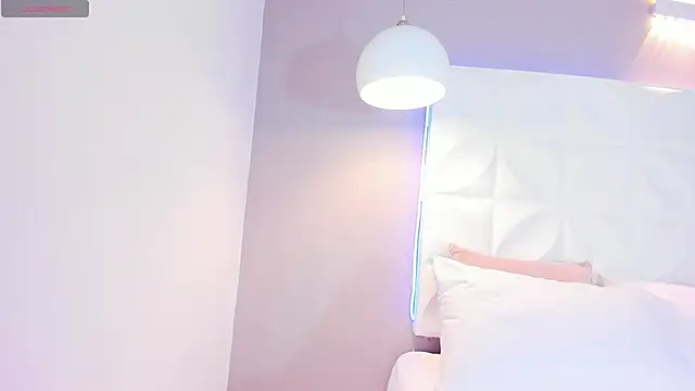 Alexis camX online show from February 19, 11:49 am