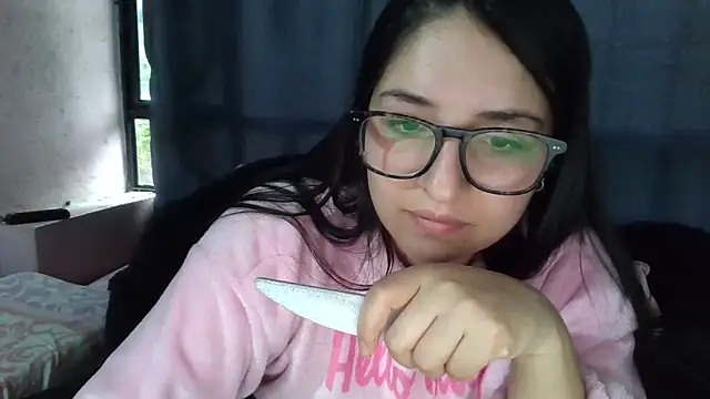 Snapshot of sara_110323 chatting on September 19, 11:11 am sara 110323 online show from September 19, 11:11 am