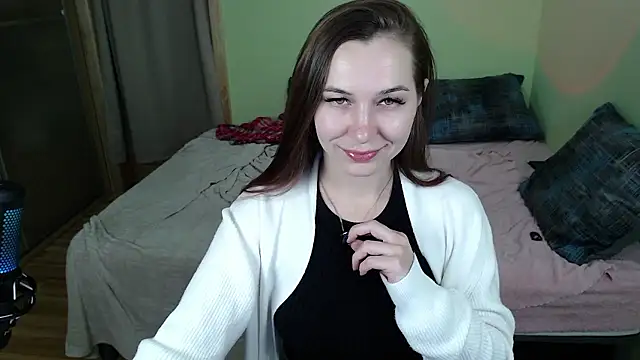 Snapshot of LizaSexy20 chatting on December 1, 10:10 pm LizaSexy20 online show from December 1, 10:10 pm