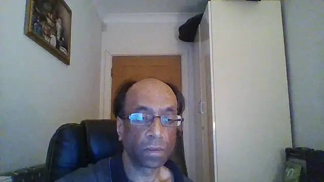 Snapshot of rauncher1 chatting on February 10, 12:08 pm rauncher1 online show from February 10, 12:08 pm