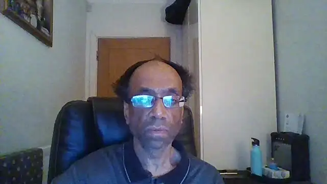 rauncher1 online show from December 22, 1:13 am