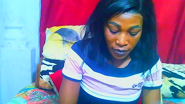 Snapshot of freaky_naughty chatting on April 22, 10:39 am freaky naughty online show from April 22, 10:39 am