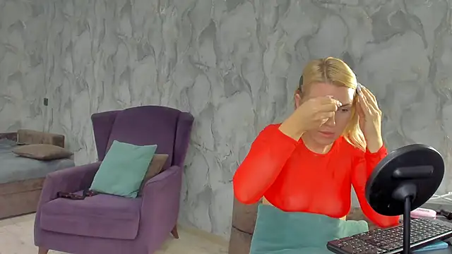 succubus online show from September 13, 9:53 am