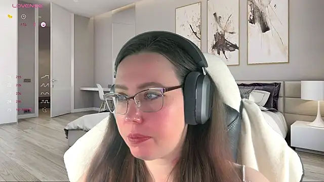 Victoria Romans online show from January 9, 5:04 pm