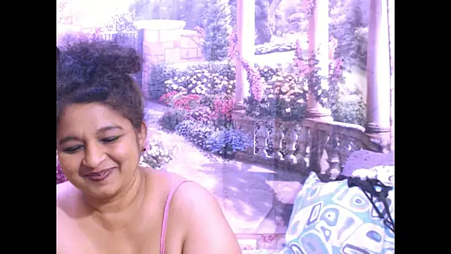 indianstar75 online show from March 15, 12:56 pm