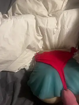 Snapshot of cumgitsumdic chatting on March 17, 9:02 pm cumgitsumdic online show from March 17, 9:02 pm