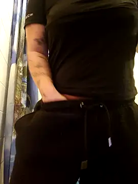 Cutegirlforyou online show from December 5, 10:55 am