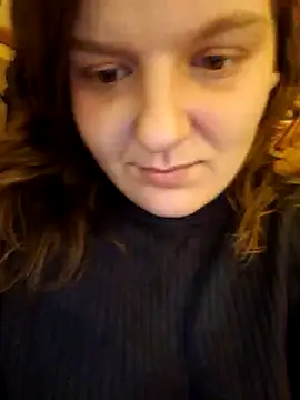 Cutegirlforyou online show from December 7, 7:16 am