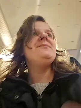 Cutegirlforyou online show from December 16, 10:50 am