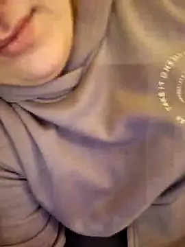 Cutegirlforyou online show from January 23, 7:54 am