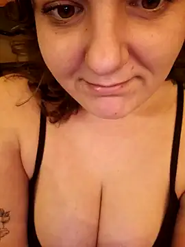 Cutegirlforyou online show from February 11, 7:44 am