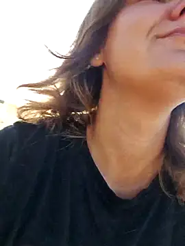 Cutegirlforyou online show from September 12, 6:24 am