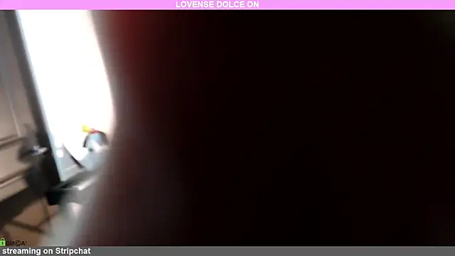 Snapshot of minarocket_ chatting on February 8, 4:25 pm minarocket online show from February 8, 4:25 pm