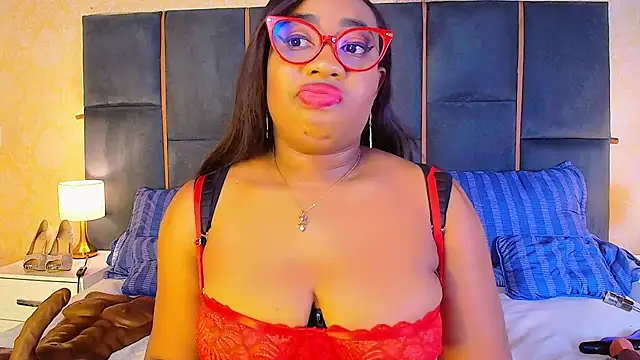 CaseyMoon online show from October 16, 12:39 pm