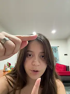 Snapshot of kiarafonseca_ chatting on December 13, 5:27 am kiarafonseca  online show from December 13, 5:27 am