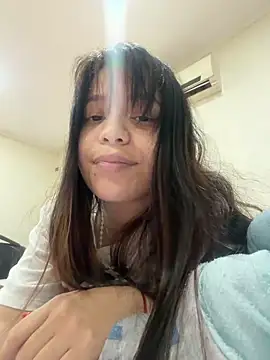 kiarafonseca  online show from February 11, 1:21 am