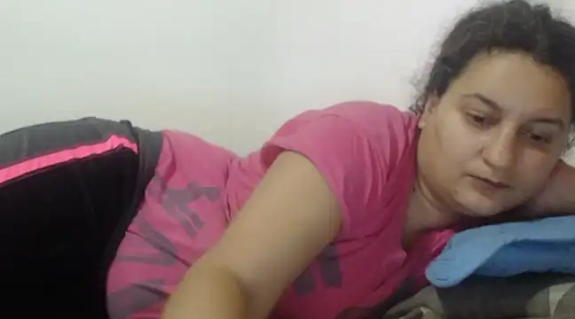 Snapshot of flowerlauren chatting on January 24, 9:17 am flowerlauren online show from January 24, 9:17 am