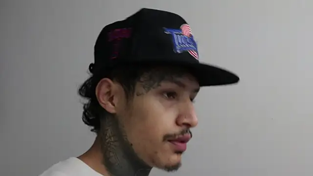 trieone online show from February 20, 9:44 am