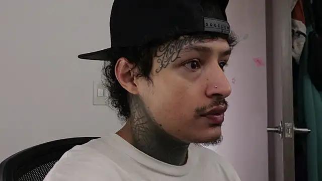 trieone online show from September 13, 11:54 am