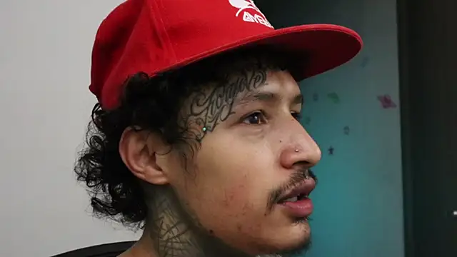 trieone online show from October 3, 12:51 am