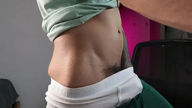 trieone online show from April 15, 2:40 am