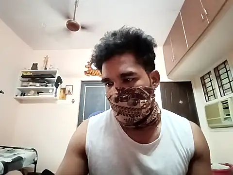 Snapshot of luckyloki chatting on March 16, 2:43 am luckyloki online show from March 16, 2:43 am