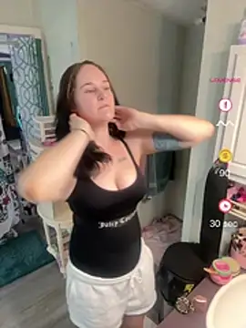 lolabunny9 online show from May 24, 3:06 pm