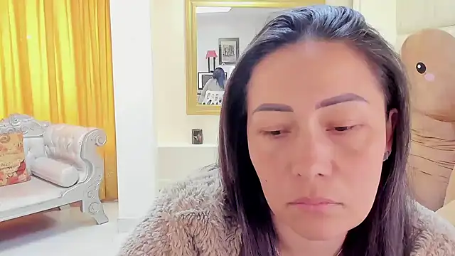 gaby trent online show from February 4, 1:48 pm