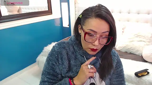 gaby trent online show from February 24, 3:42 pm