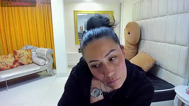 gaby trent online show from March 18, 7:42 pm