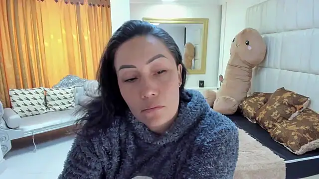 gaby trent online show from November 4, 3:33 pm