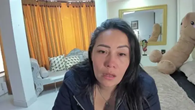 gaby trent online show from November 20, 2:50 pm