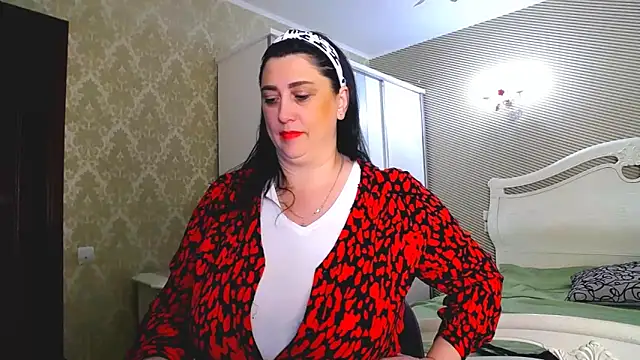 Evelyn Shy online show from February 21, 10:39 am