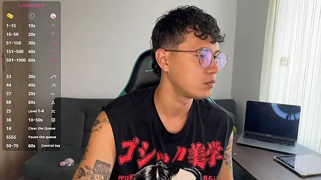 LeaneSeb online show from April 6, 3:24 pm